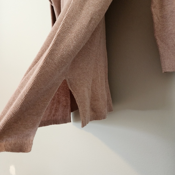 Cabi Oversized 3/4 length Dusty Rose Sweater Size Small - Picture 6 of 8